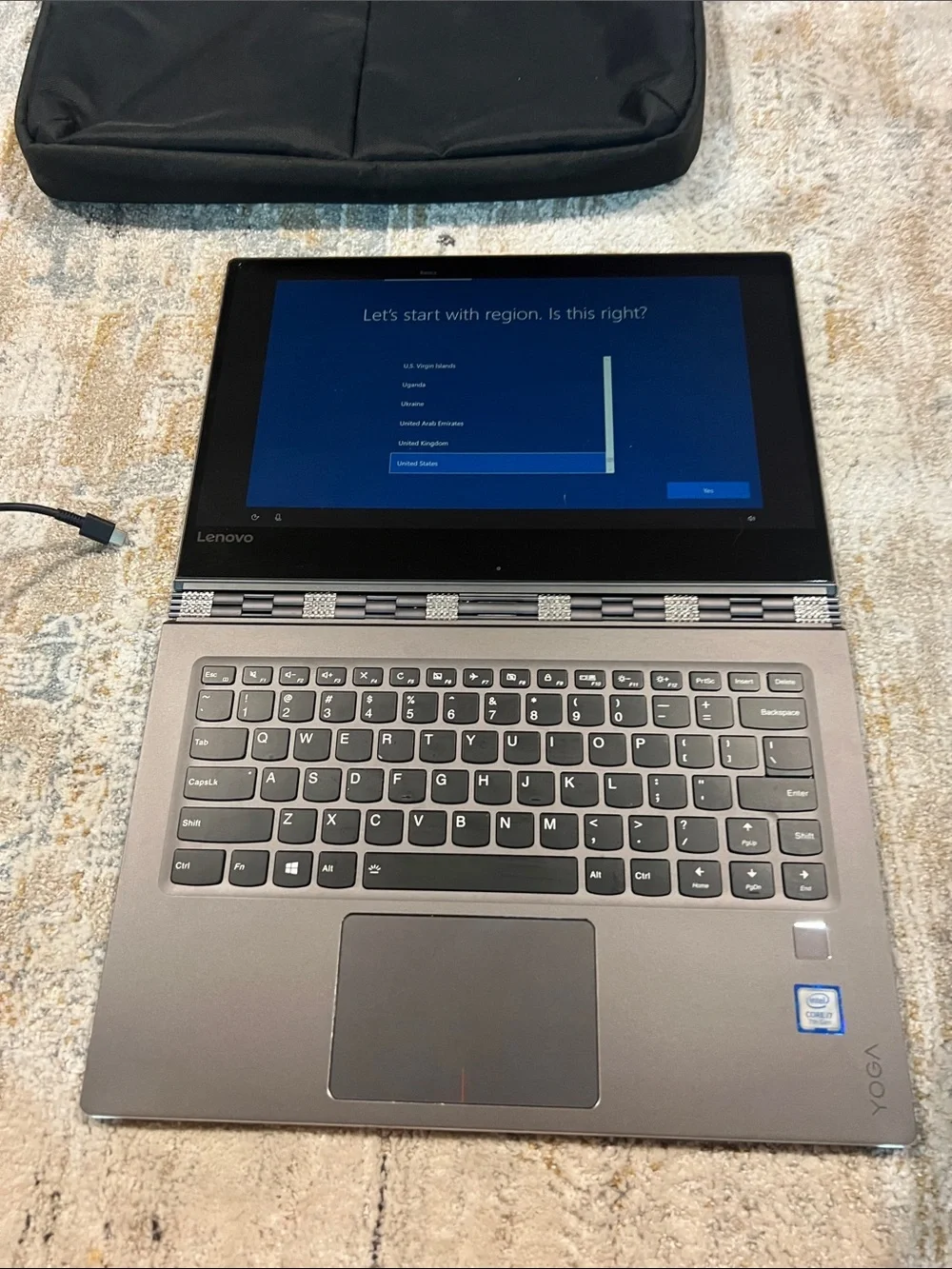 Lenovo Yoga 910 16GB RAM 1TB 2.7GHz Convertible 2-in-1 PC laptop tablet z33